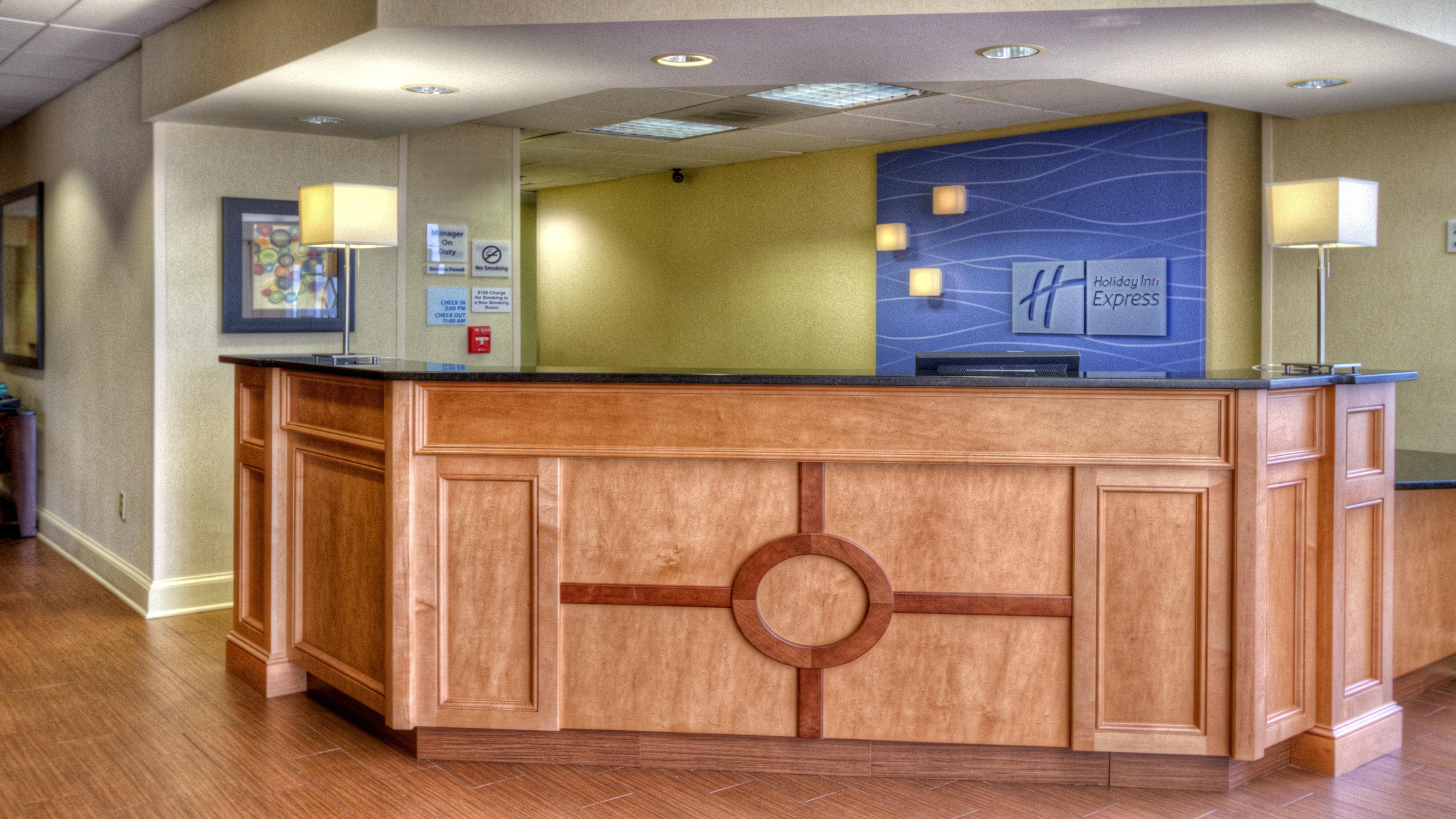 Holiday Inn Express Greenville By Ihg מראה חיצוני תמונה