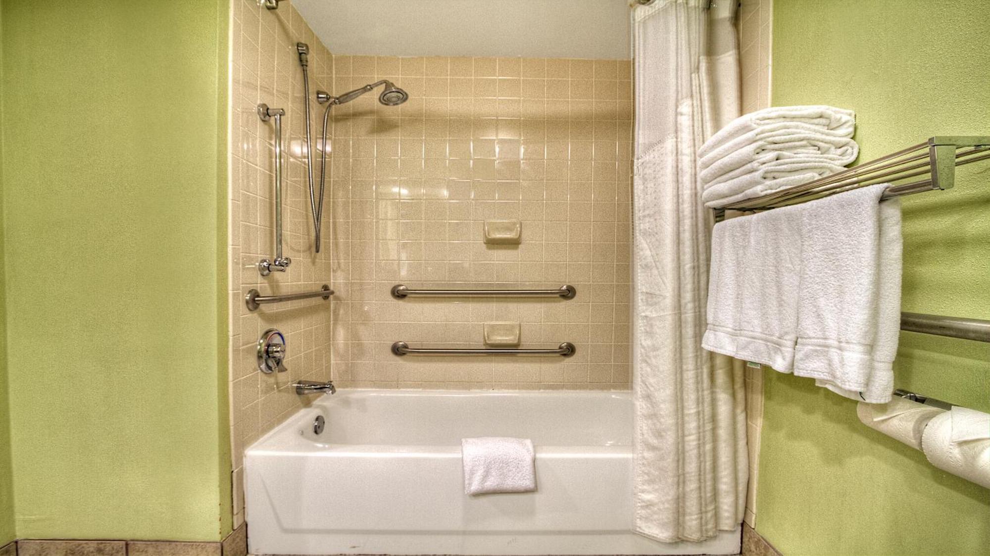 Holiday Inn Express Greenville By Ihg מראה חיצוני תמונה